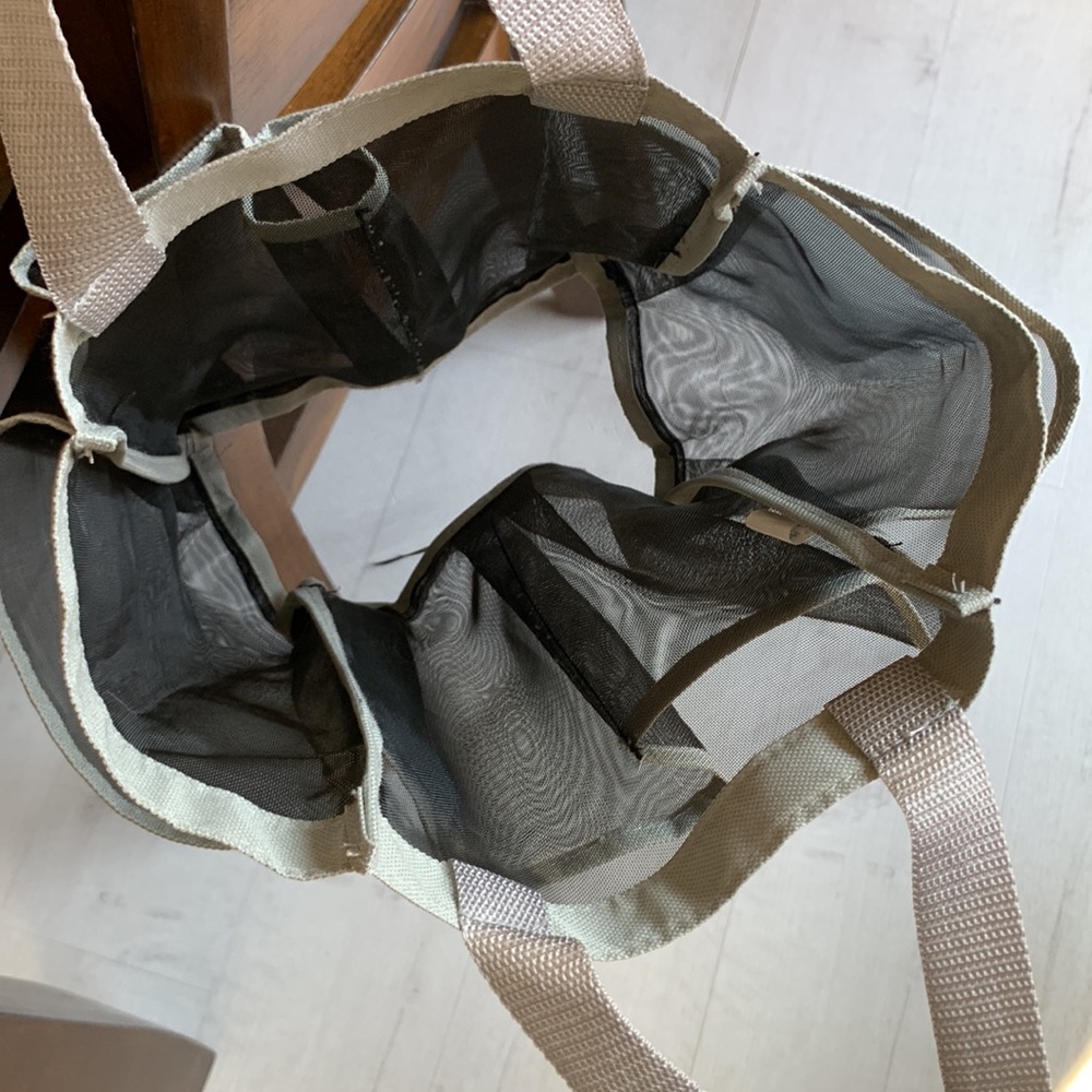 Shower caddy - Picture 2 of 3